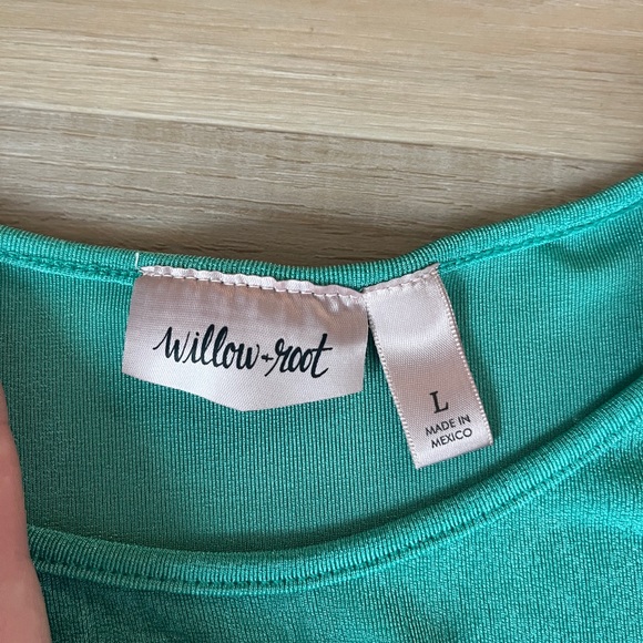 Green Crop top - Picture 2 of 3